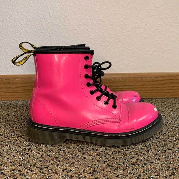 ✨Dr. Martens Delaney Pink Girls Boots Size Girls 3‎ - Picture 1 of 8